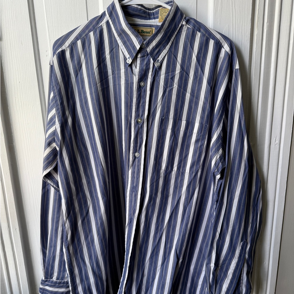 SINGLE - L.L. Bean Men's Vintage Blue Striped Button Down Shirt Size L